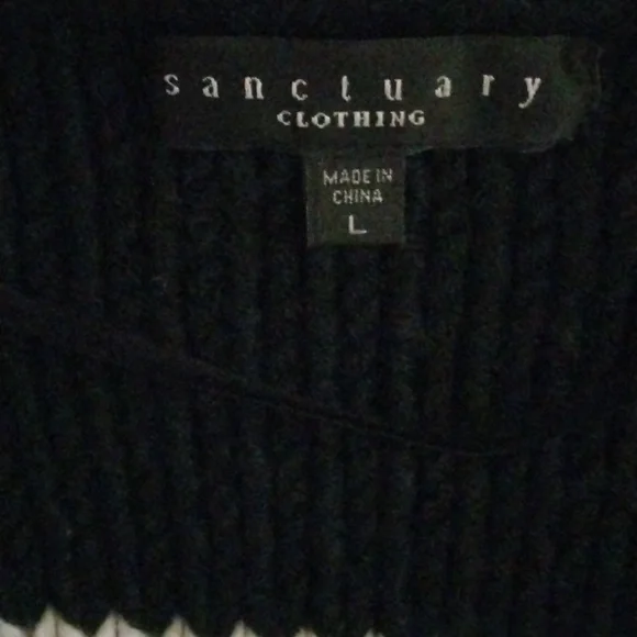 Sanctuary size large black/ cream striped sweater. So pretty for winter. - Picture 6 of 11